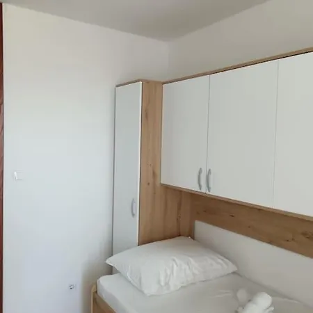 Faith Apartment *
